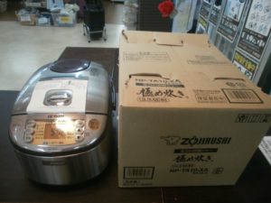 ZOJIRUSHI 圧力IH炊飯ジャー【極め炊き】　未使用品をお買取りさせて頂きました。