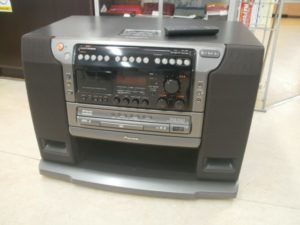 Pioneer DVD・LD カラオケシステムをお買取りさせて頂きました。