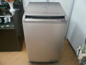 HITACHI　全自動洗濯乾燥機をお買取りさせて頂きました😊
