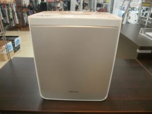 HITACHI　ふとん乾燥機をお買取りさせて頂きました。