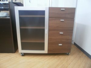 キッチンキャビネットをお買取りさせて頂きました！！