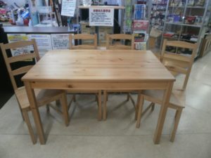 IKEAのダイニングテーブルセットをお買取りさせて頂きました！！