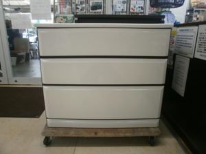 3段チェストをお買取りさせて頂きました！！