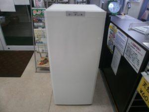 MITSUBISHI　1ドア冷凍庫をお買取りさせて頂きました！！