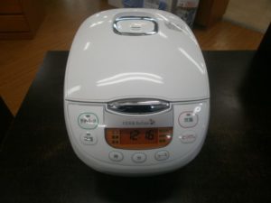 HERB Relax　炊飯ジャーをお買取りさせて頂きました！！