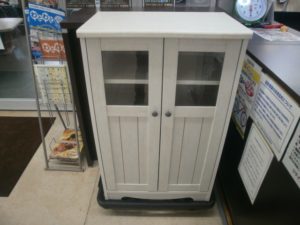 キャビネットをお買取りさせて頂きました！！