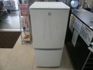 SHARP　2ドア冷蔵庫をお買取りさせて頂きました！！