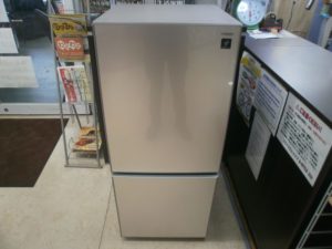 SHARP　2ドア冷蔵庫をお買取りさせて頂きました！！