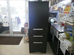 SANYO　4ドア冷蔵庫をお買取りさせて頂きました！！