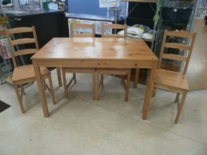 IKEA　ダイニングテーブルセットをお買取りさせて頂きました！！