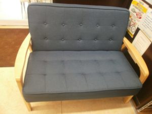 ニトリ　2人掛ソファをお買取りさせて頂きました！！