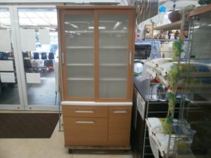 食器棚をお買取りさせて頂きました！！