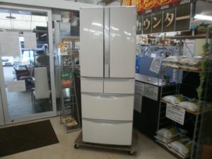 HITACHI　6ドア冷蔵庫をお買取りさせて頂きました！！