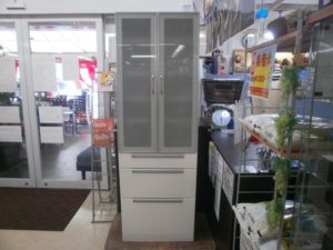 食器棚をお買取りさせて頂きました！！