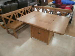 カリモク “RUSTIC” 囲炉裏ダイニングセットをお買取りさせて頂きました！！