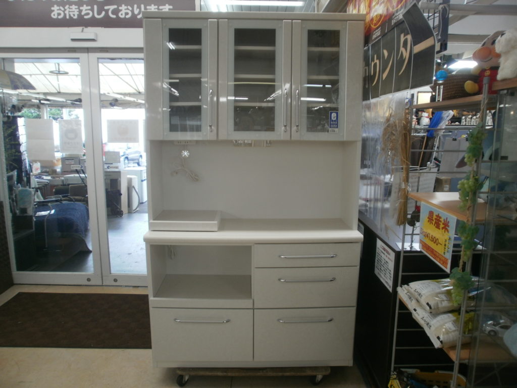 キッチンボードをお買取りさせて頂きました！！
