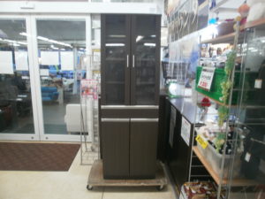 食器棚をお買取りさせて頂きました！！