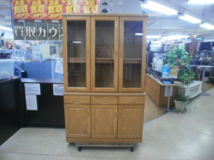 食器棚をお買取りさせて頂きました！！