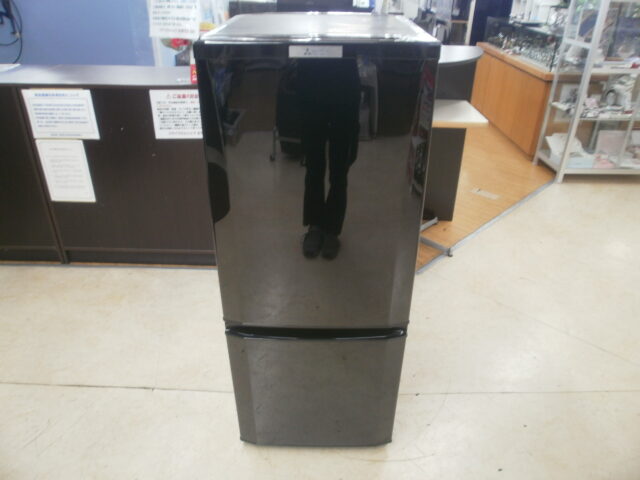 MITSUBISHI 2ドア冷蔵庫をお買取りさせて頂きました！！ - リサイクルショップイースタイル佐世保店