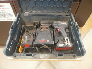 BOSCH　バッテリーインパクトドライバをお買取りさせて頂きました！！