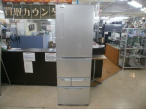 TOSHIBA　5ドア冷蔵庫をお買取りさせて頂きました！！