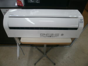 HITACHI　ルームエアコンをお買取りさせて頂きました！！