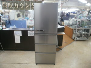 AQUA　4ドア冷蔵庫をお買取りさせて頂きました！！