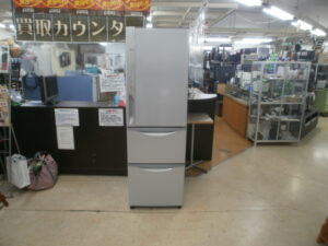 HITACHI　3ドア冷蔵庫をお買取りさせて頂きました！！