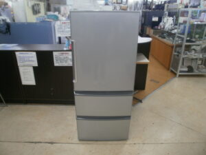 AQUA　3ドア冷蔵庫をお買取りさせて頂きました！！
