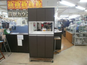 下駄箱をお買取りさせて頂きました！！