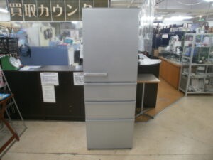 AQUA　4ドア冷蔵庫をお買取りさせて頂きました！！