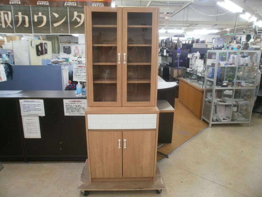 食器棚をお買取りさせて頂きました！！