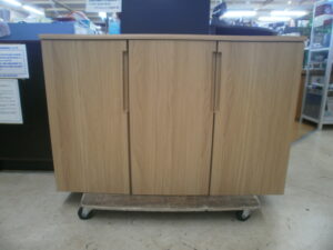 下駄箱をお買取りさせて頂きました！！