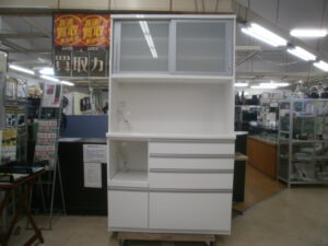 キッチンボードをお買取りさせて頂きました！！