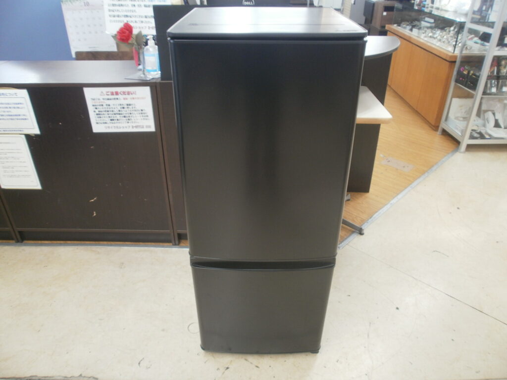 MITSUBISHI　2ドア冷蔵庫をお買取りさせて頂きました！！