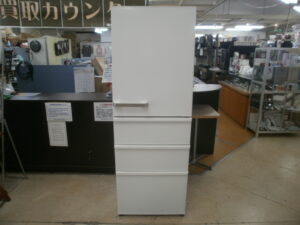 AQUA　4ドア冷蔵庫をお買取りさせて頂きました！！