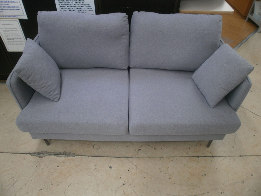 2人掛けソファをお買取りさせて頂きました！！