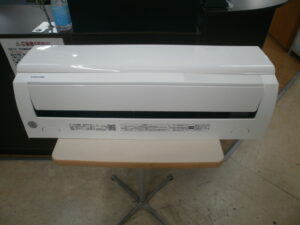 TOSHIBA　ルームエアコンをお買取りさせて頂きました！！