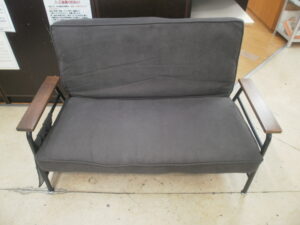 2人掛けソファをお買取りさせて頂きました！！