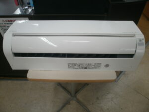 HITACHI　ルームエアコンをお買取りさせて頂きました！！