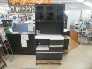 キッチンボードをお買取りさせて頂きました！！
