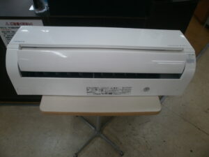 HITACHI　ルームエアコンをお買取りさせて頂きました！！