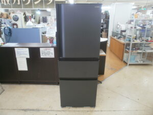 TOSHIBA　3ドア冷蔵庫をお買取りさせて頂きました！！