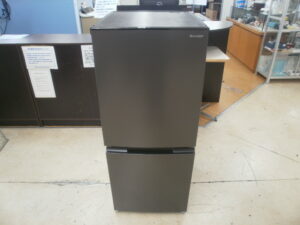 SHARP　2ドア冷蔵庫をお買取りさせて頂きました！！