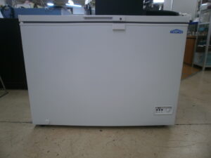 テンポスバスターズ　冷凍ストッカーをお買取りさせて頂きました！！