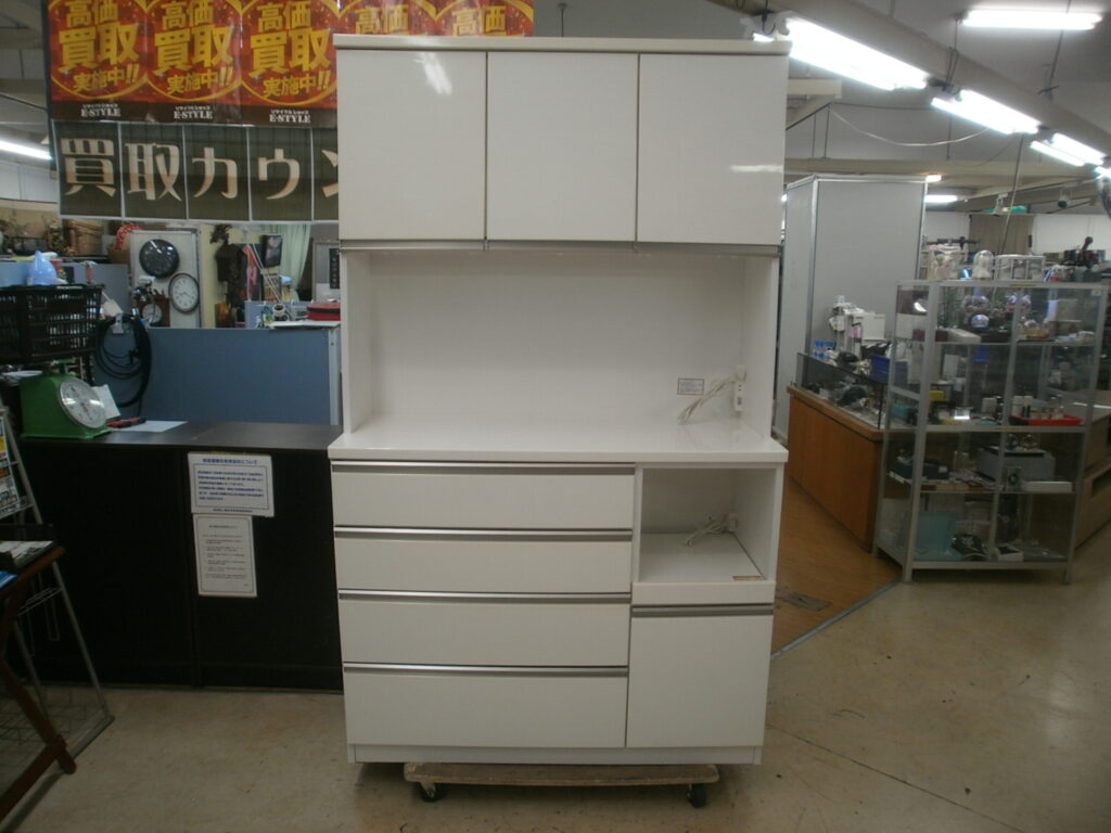 キッチンボードをお買取りさせて頂きました！！