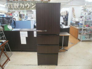 AQUA　4ドア冷蔵庫をお買取りさせて頂きました！！