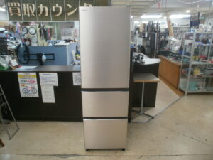 HITACHI　3ドア冷蔵庫をお買取りさせて頂きました！！