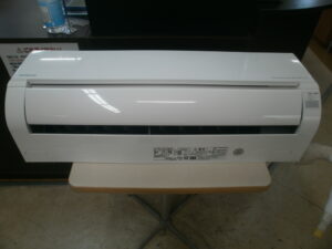HITACHI　ルームエアコンをお買取りさせて頂きました！！